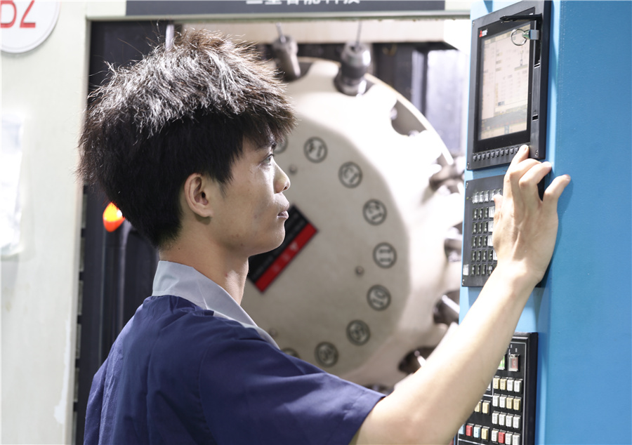 惠州市川奇精密機(jī)械有限公司 惠州市川奇精密機(jī)械有限公司